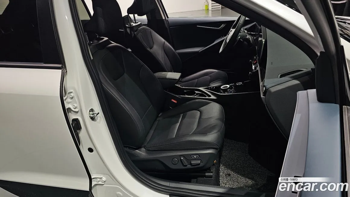 Kia Niro 2022 из KR, фото 10