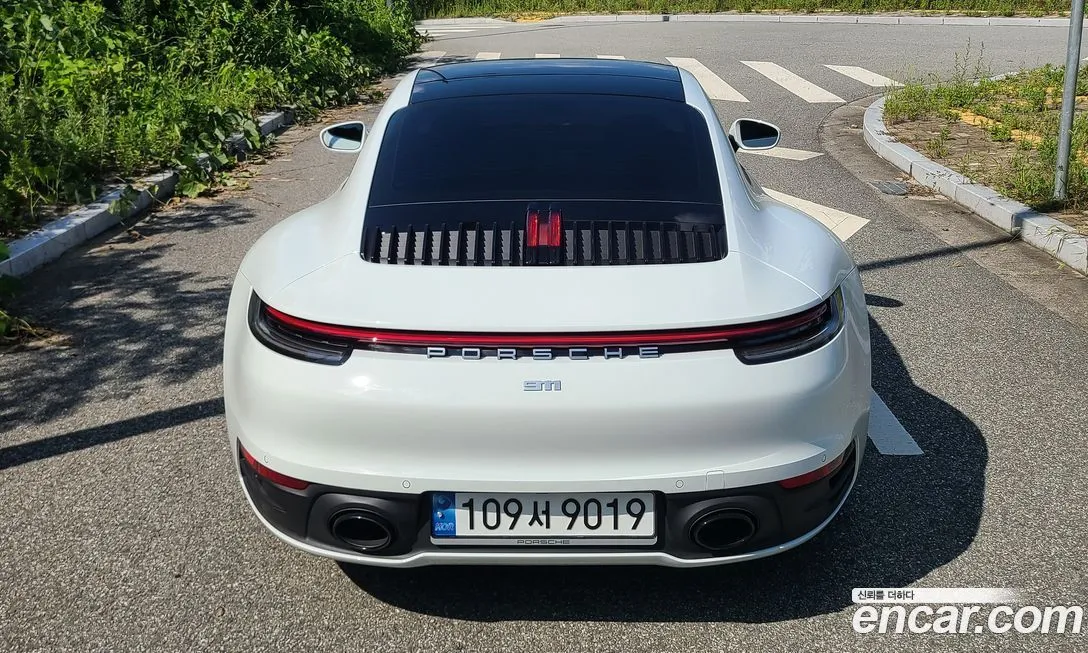 Porsche 911 2024 из KR, фото 4