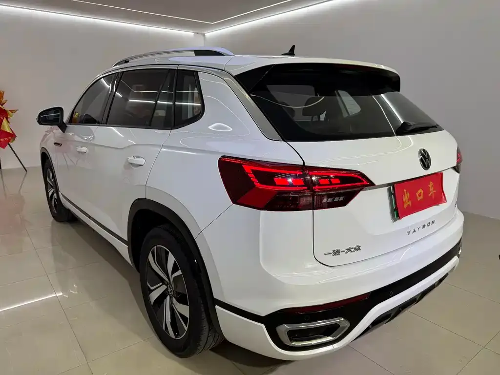 Volkswagen GTE PHEV 2021 из CN, фото 3