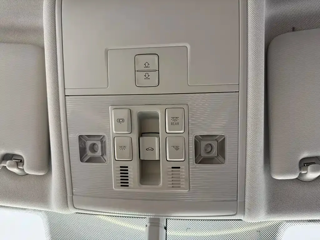 Volkswagen GTE PHEV 2021 из CN, фото 8