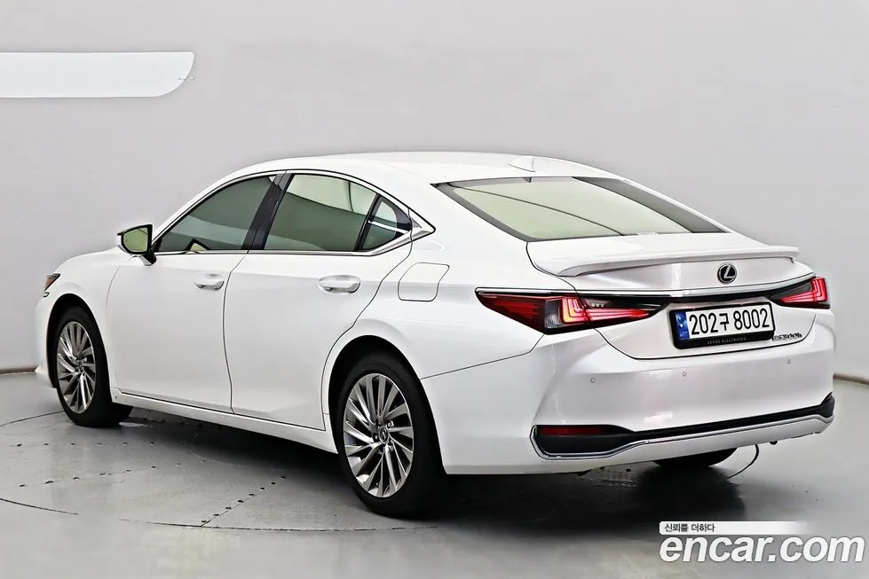 Lexus ES 2023 из KR, фото 4