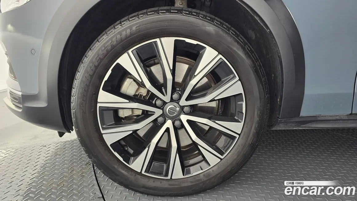 Volvo V90 2023 из KR, фото 5