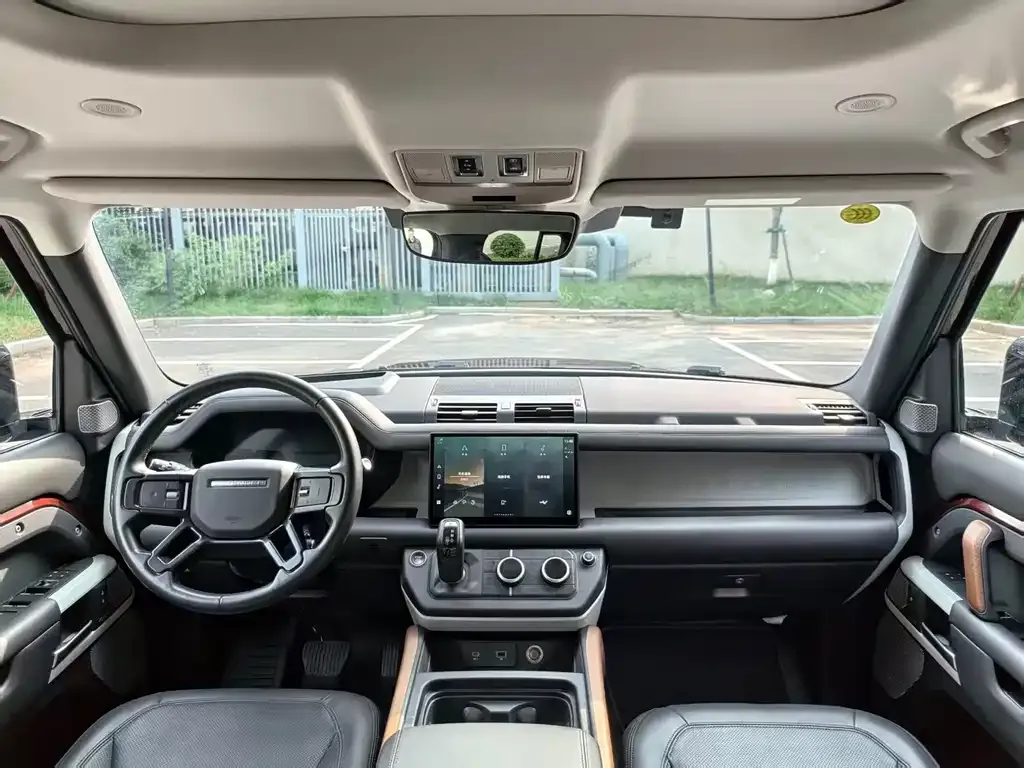 Land Rover Defender 2023 из CN, фото 7