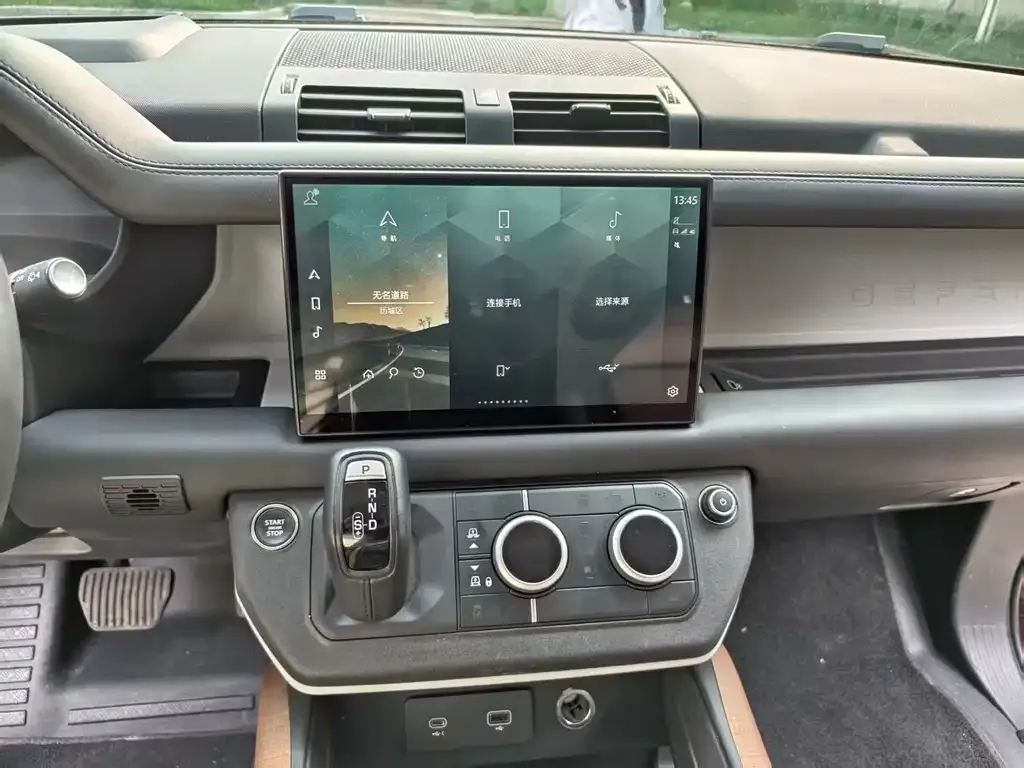 Land Rover Defender 2023 из CN, фото 8