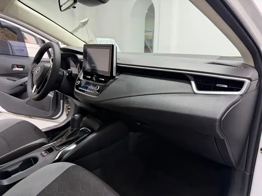 Toyota Corolla 2021 из CN, фото 10