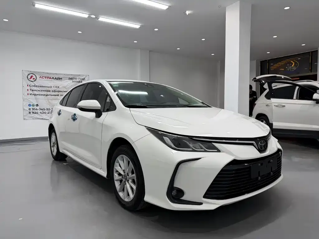 Toyota Corolla 2021 из CN, фото 3