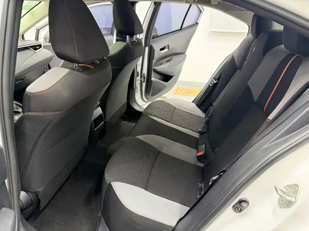 Toyota Corolla 2021 из CN, фото 9