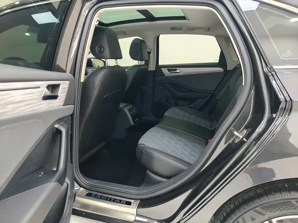 Volkswagen Sagitar 2022 из CN, фото 8