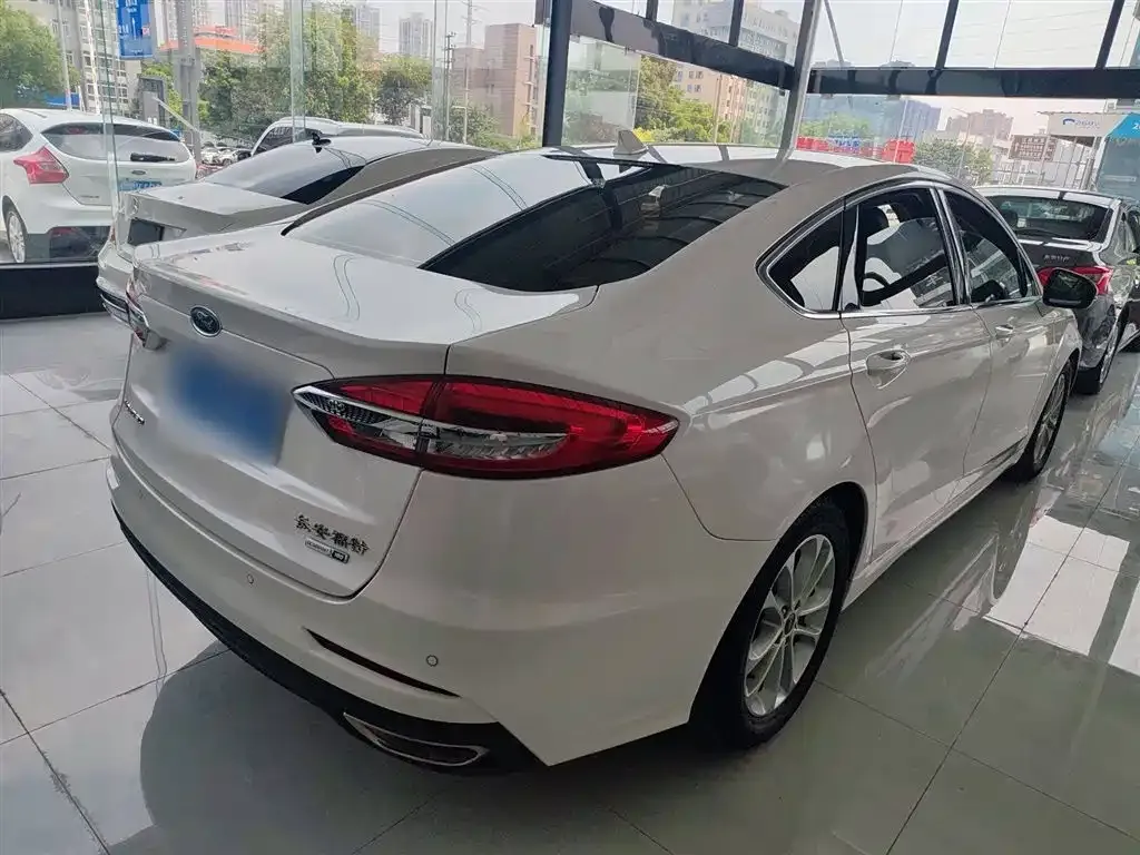 Ford Mondeo 2021 из CN, фото 7