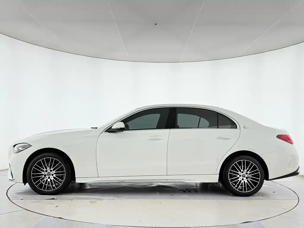 Mercedes-Benz C-Class 2024 из CN, фото 4