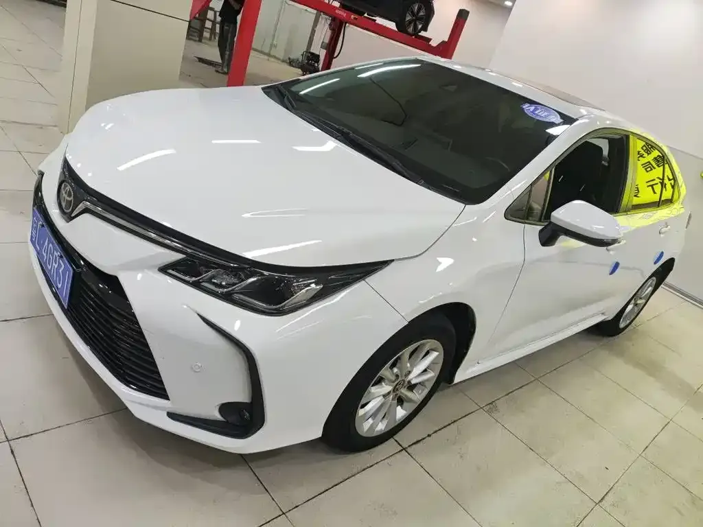 Toyota Corolla 2022 из CN, фото 1