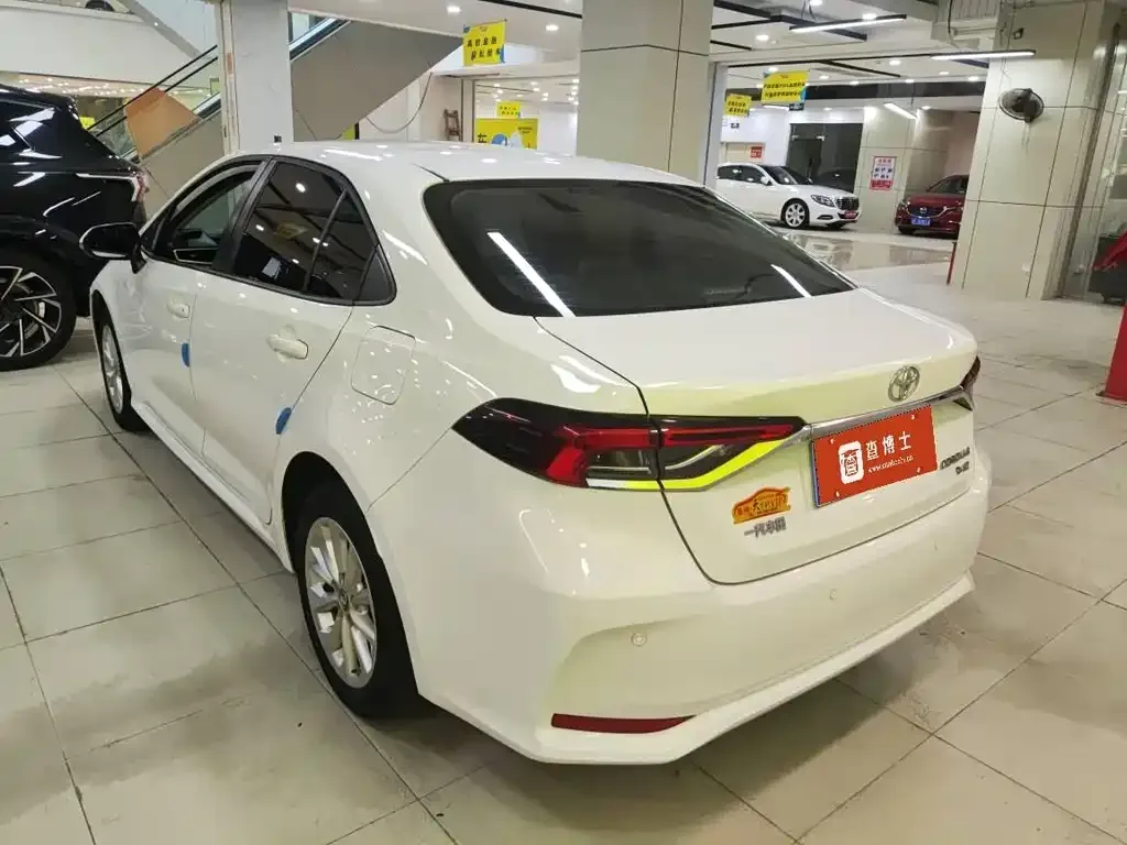 Toyota Corolla 2022 из CN, фото 4
