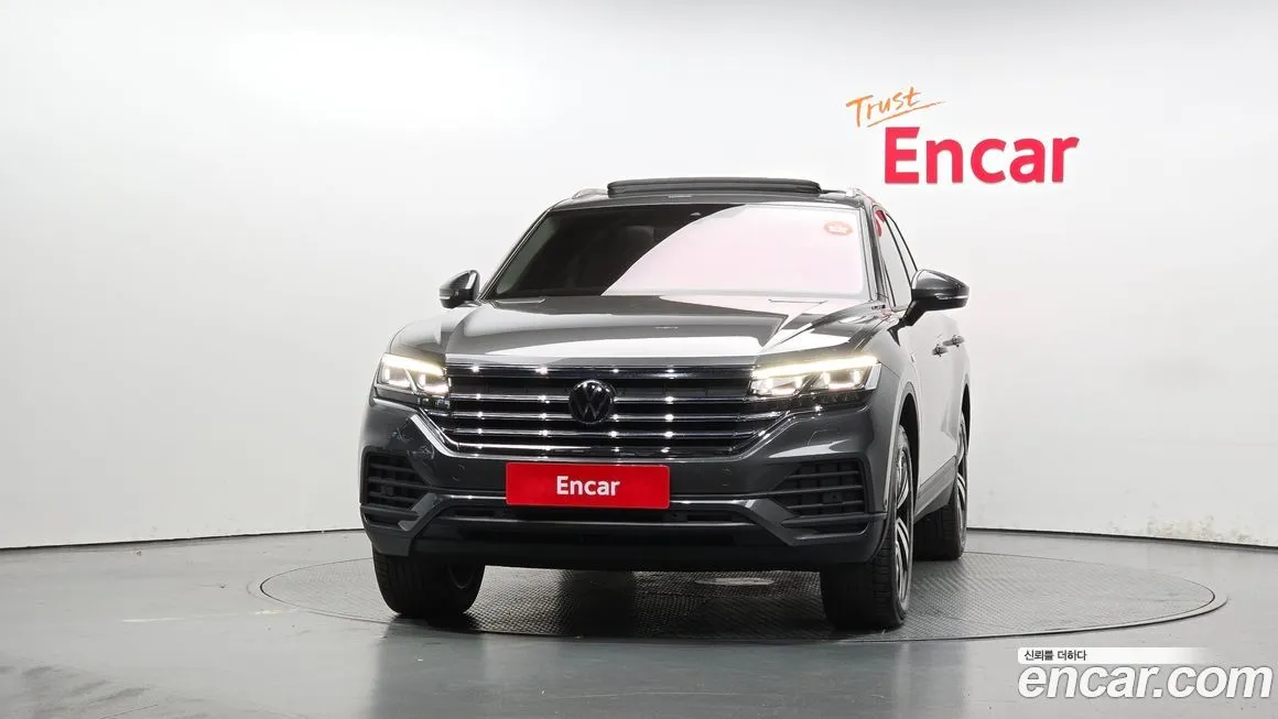 Volkswagen Touareg 2023 из KR, фото 3