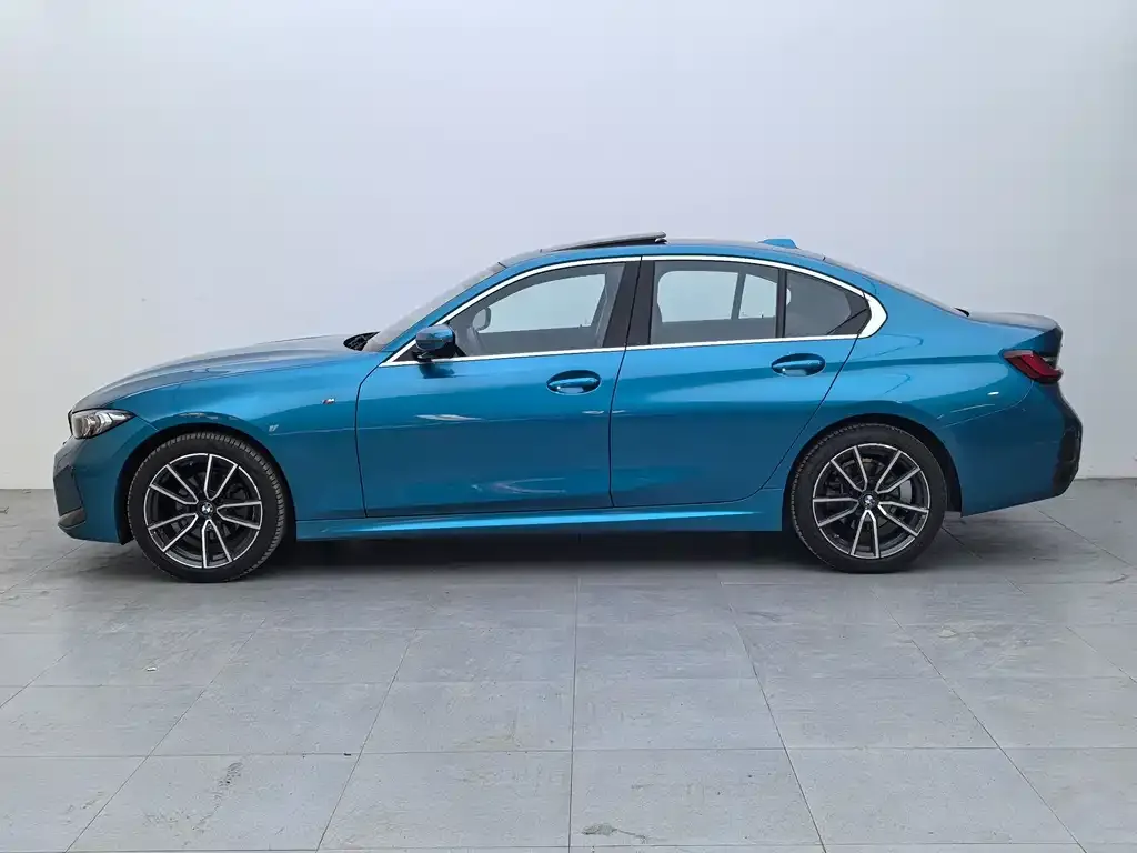 [object Object] 3 Series 2024 из CN, фото 2