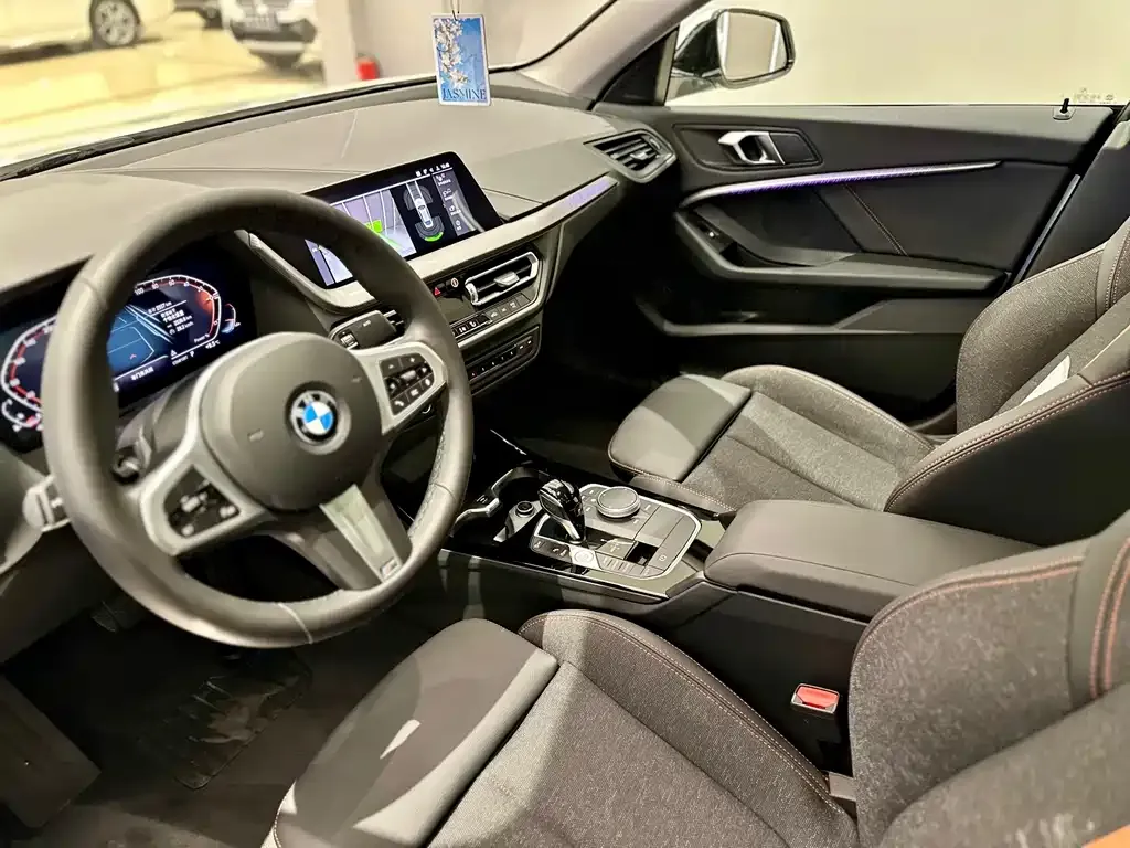 BMW 2 Series (Import) 2024 из CN, фото 4
