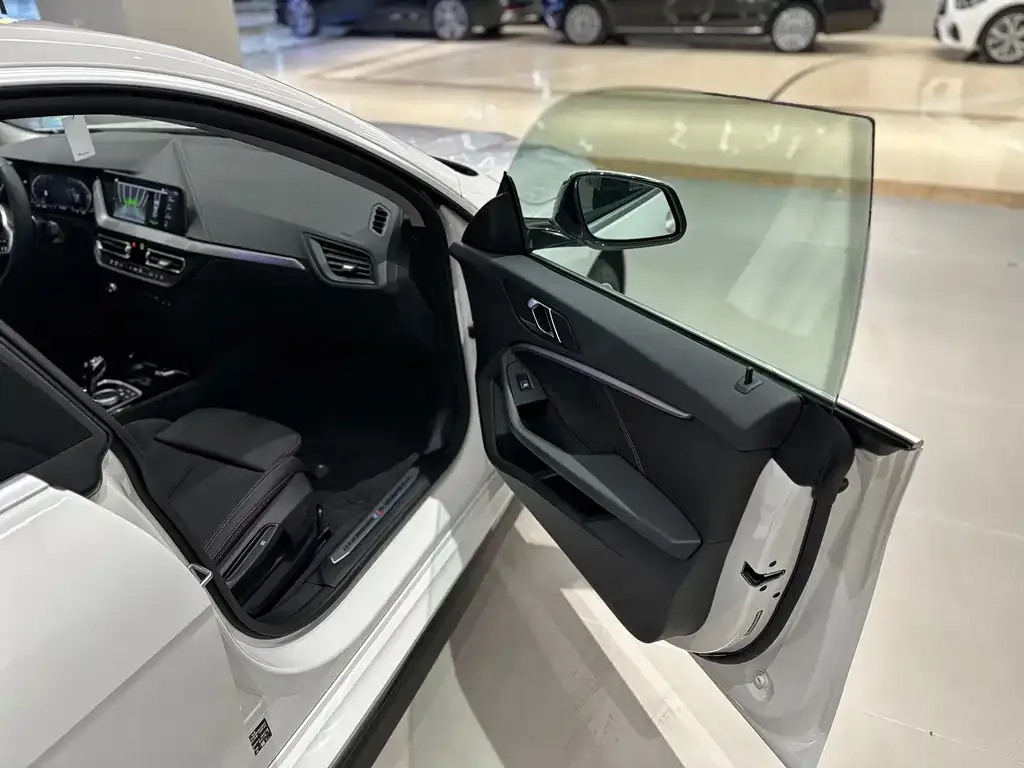BMW 2 Series (Import) 2024 из CN, фото 7