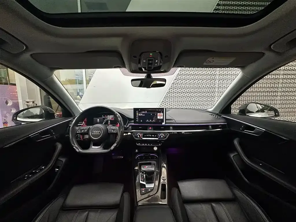 Audi A4L 2022 из CN, фото 7