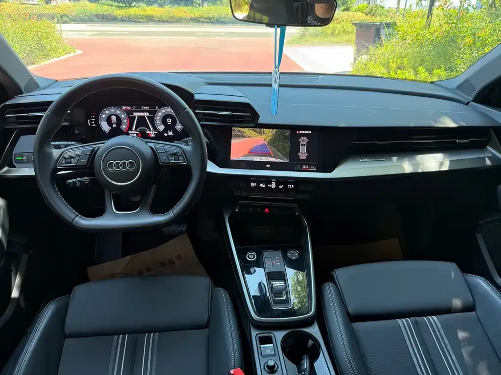 Audi A3 2023 из CN, фото 10