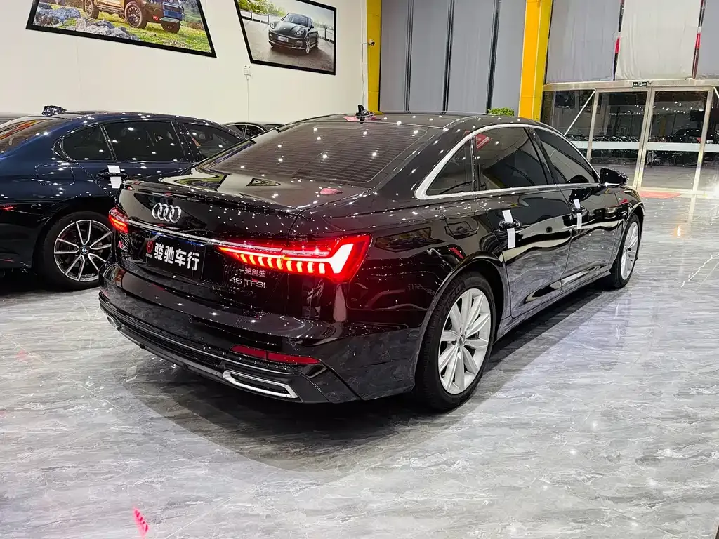 Audi A6L 2021 из CN, фото 7