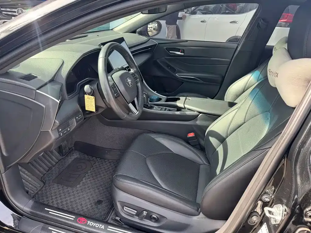 Toyota Avalon 2023 из CN, фото 2