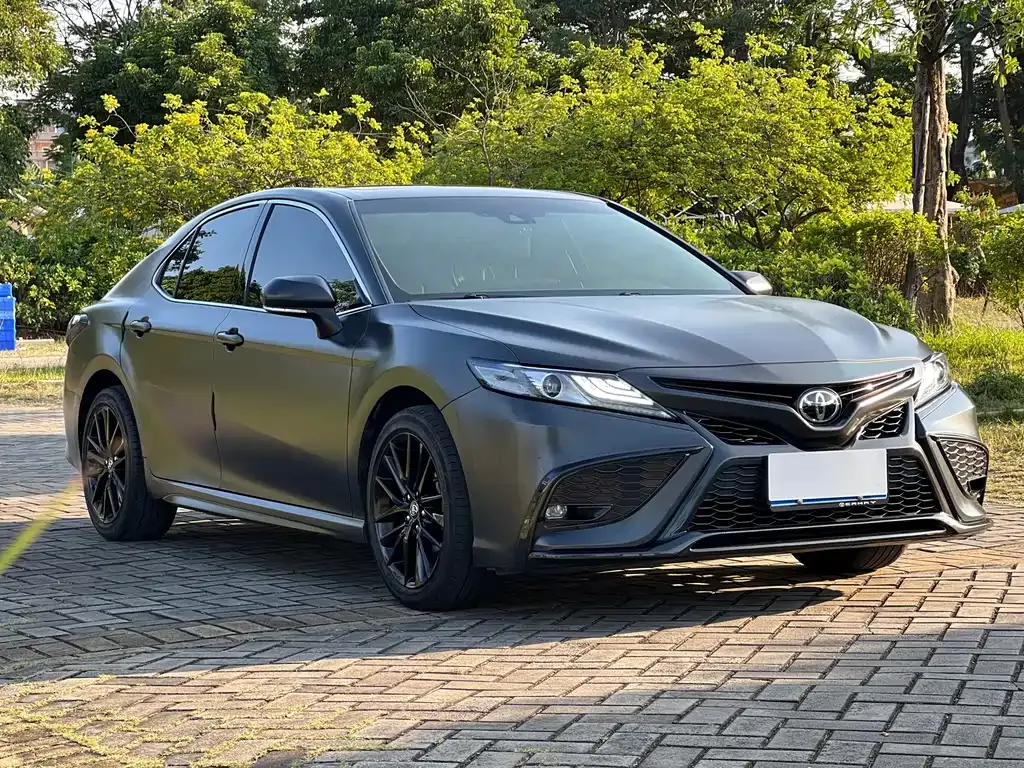 Toyota Camry 2023 из CN, фото 3