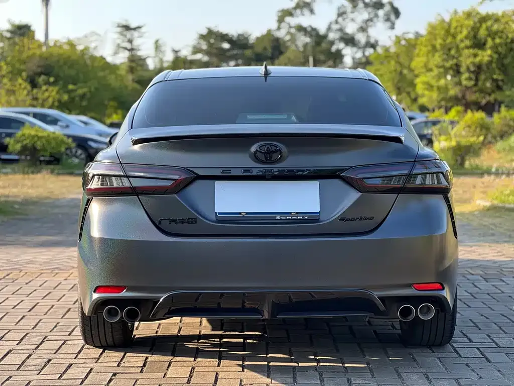 Toyota Camry 2023 из CN, фото 8