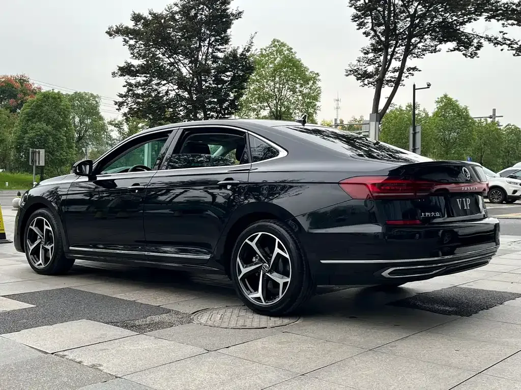 Volkswagen Passat 2024 из CN, фото 10
