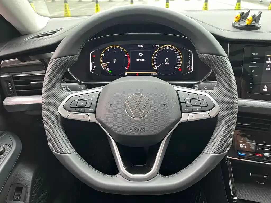 Volkswagen Passat 2024 из CN, фото 7