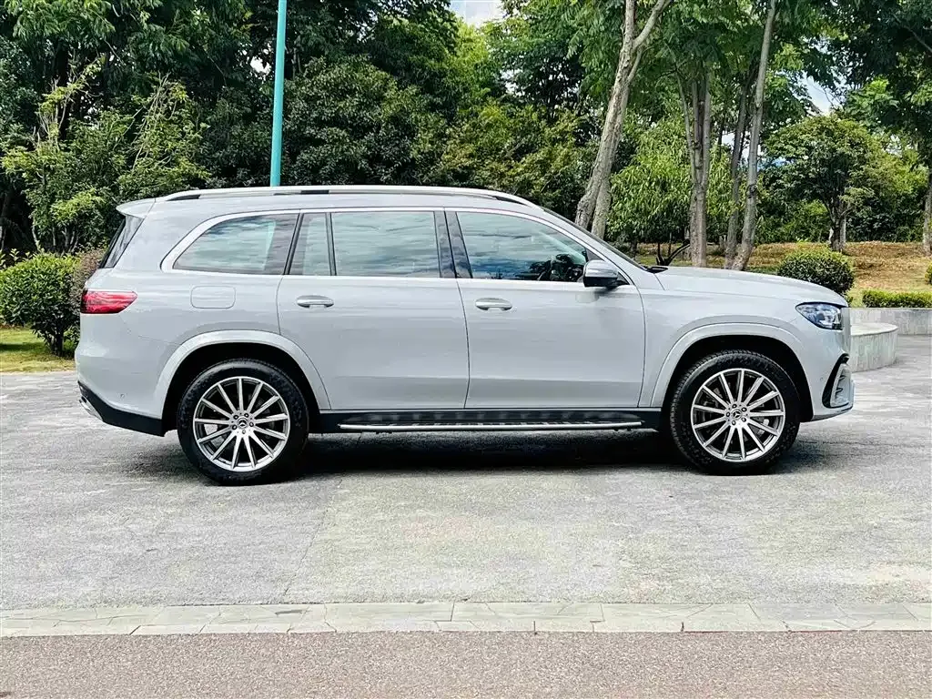 Mercedes-Benz GLS — фото 7