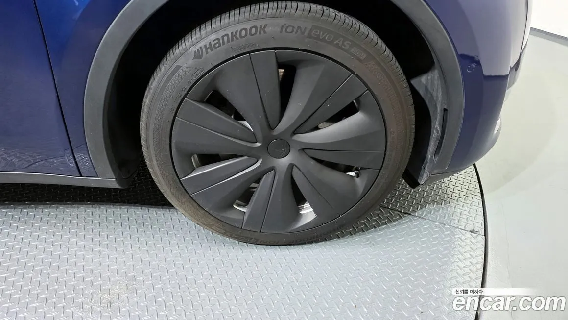 Tesla Model Y 2021 из KR, фото 5