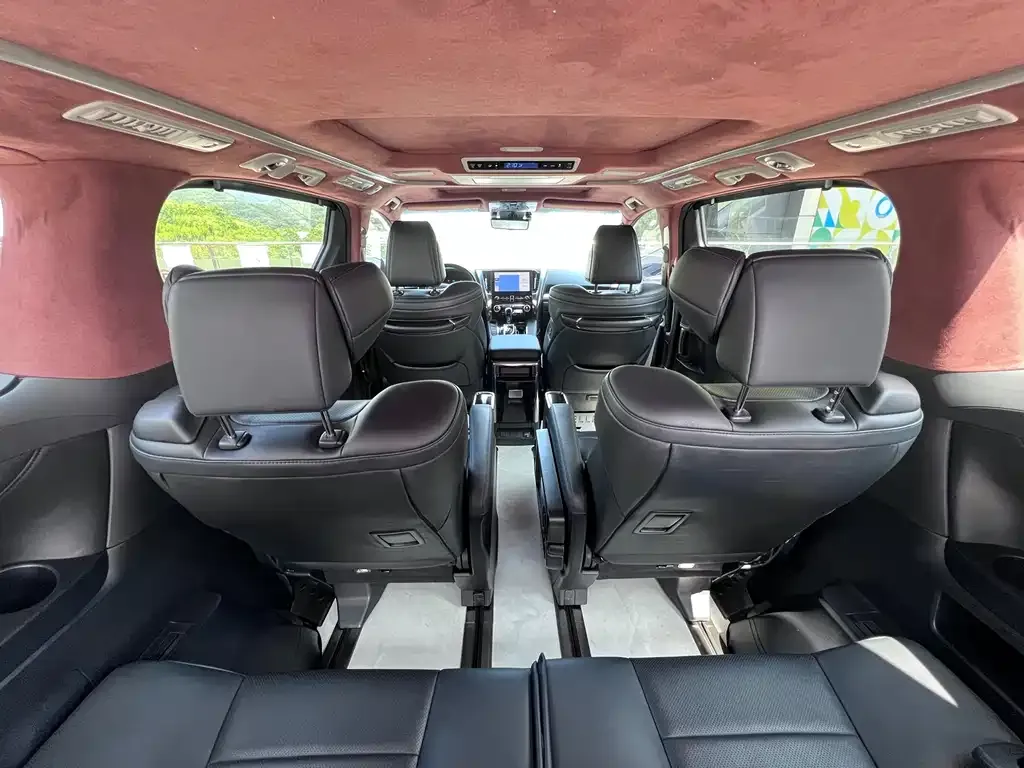 Toyota Vellfire 2023 из CN, фото 10