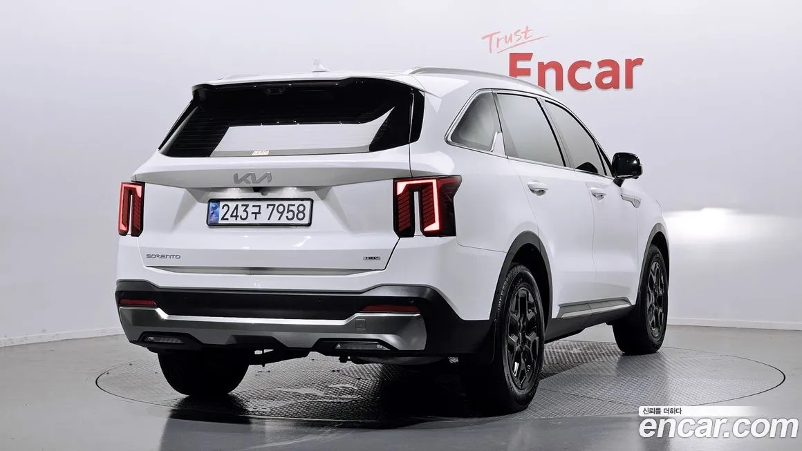 Kia Sorento — фото 2