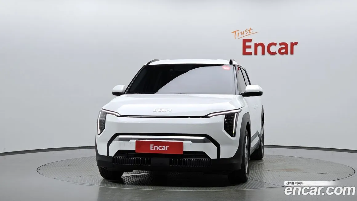 [object Object] EV3 2025 из KR, фото 3