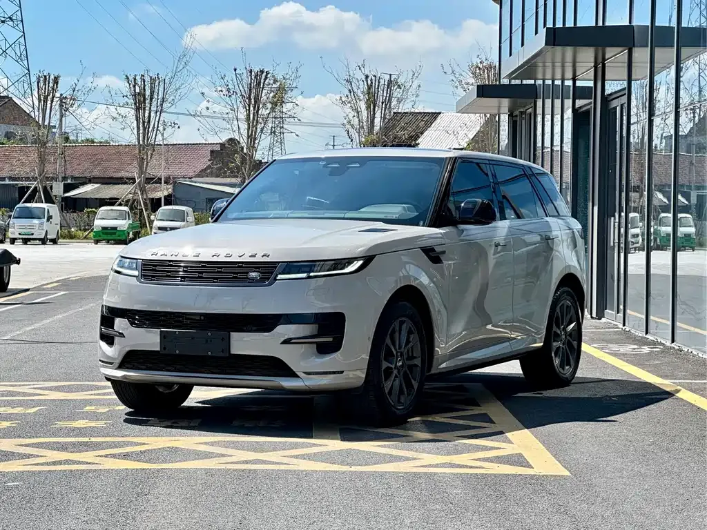 Land Rover Sport — фото 1