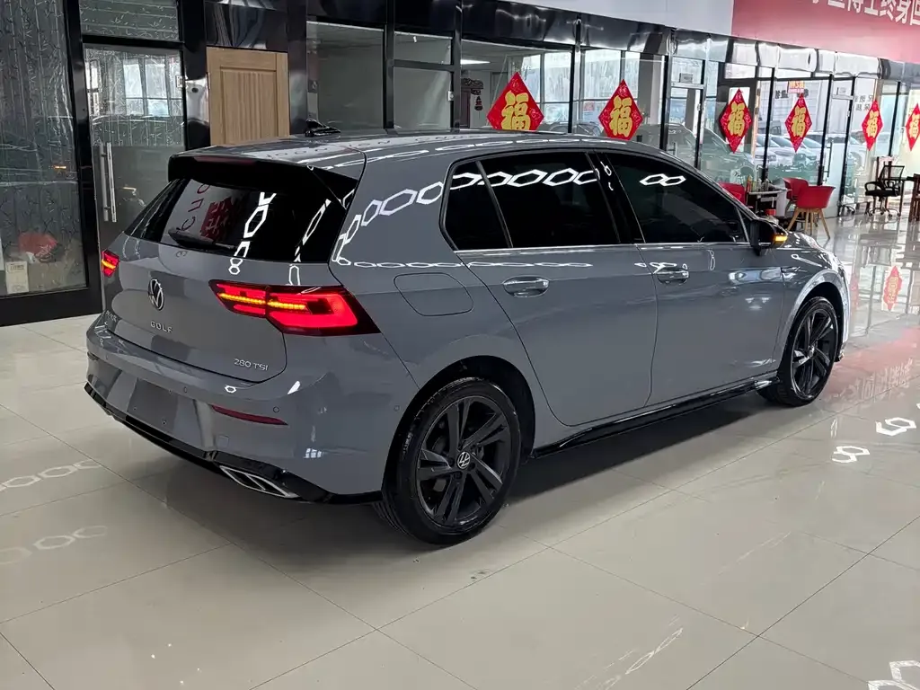 Volkswagen Golf 2022 из CN, фото 5