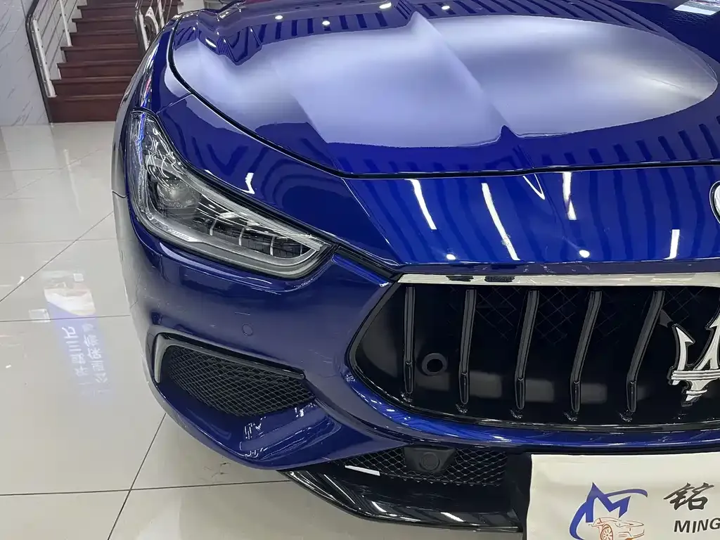 Maserati Ghibli — фото 8