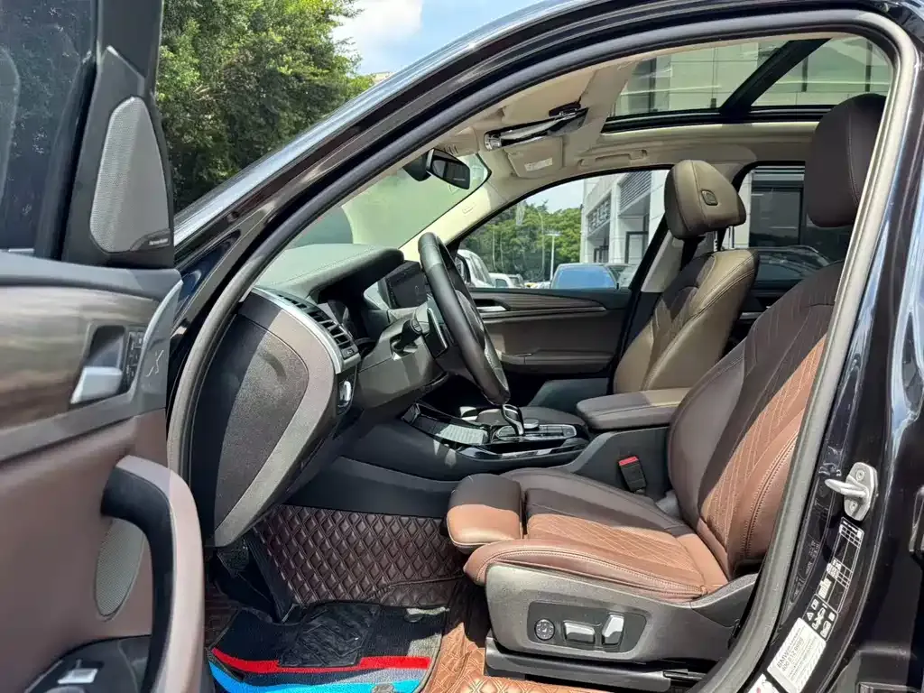 BMW X3 2022 из CN, фото 4