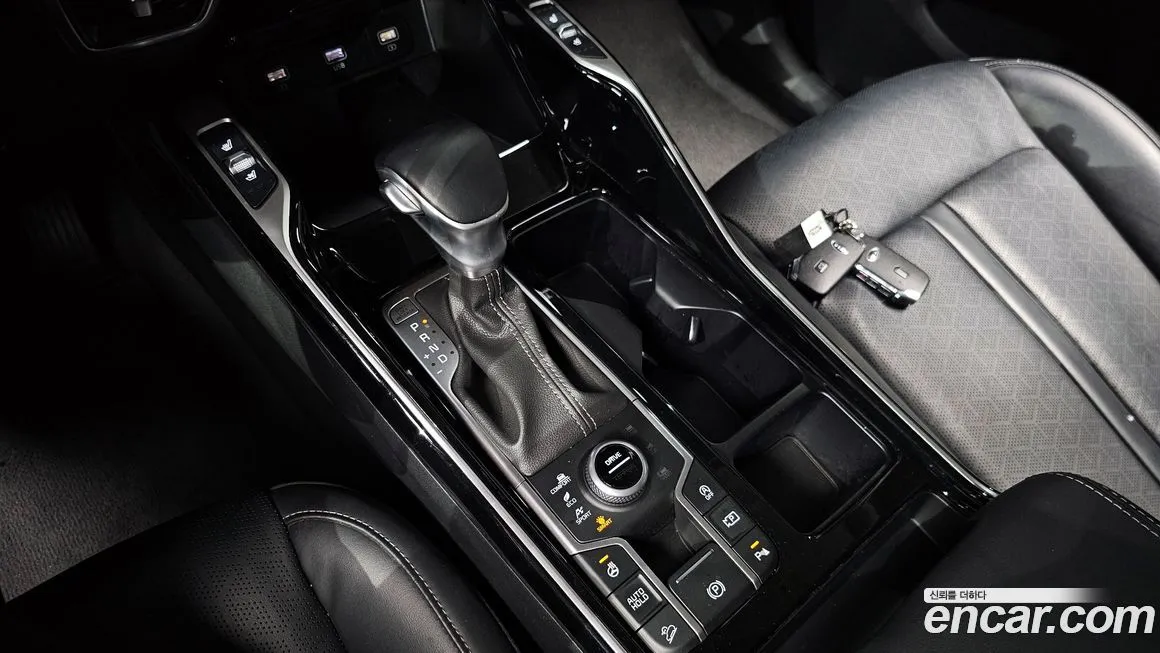 Kia Sorento — фото 9