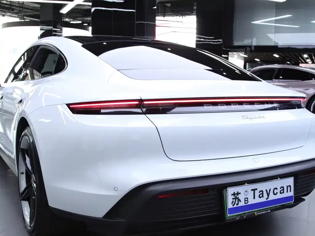 Porsche Taycan 2023 из CN, фото 5