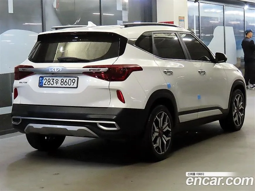 Kia Seltos 2023 из KR, фото 2