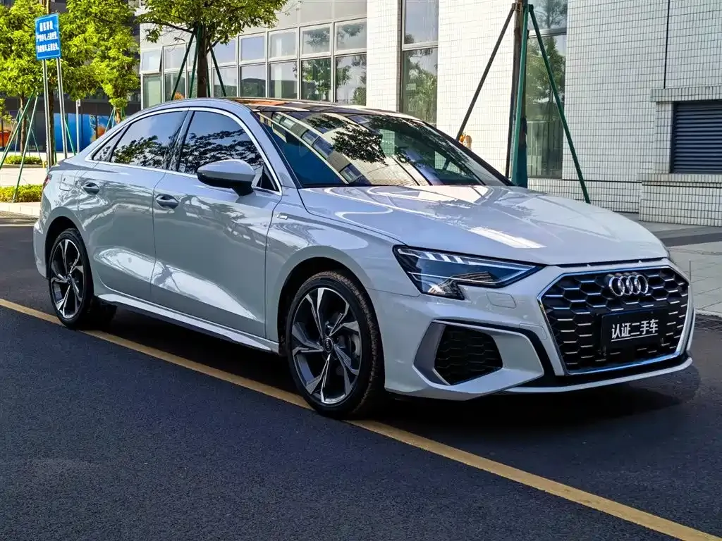 Audi A3 2024 из CN, фото 3