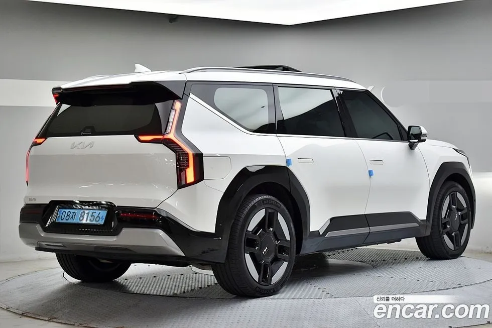 Kia EV9 2024 из KR, фото 4