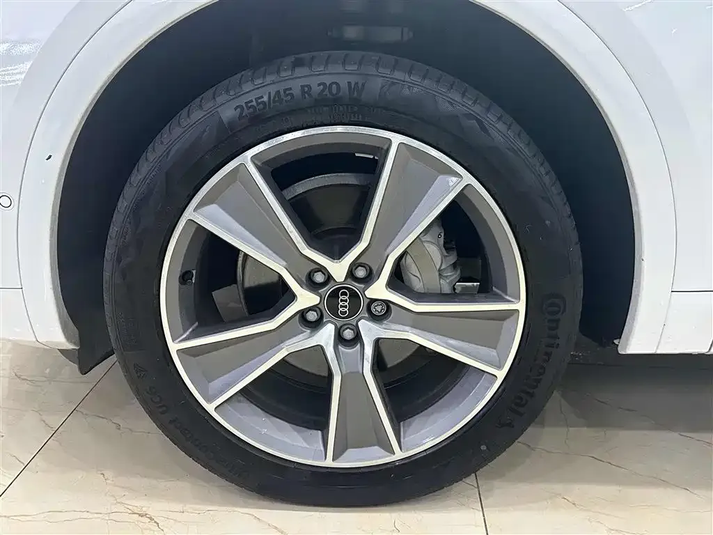 [object Object] Q5L Sportback 2022 из CN, фото 8