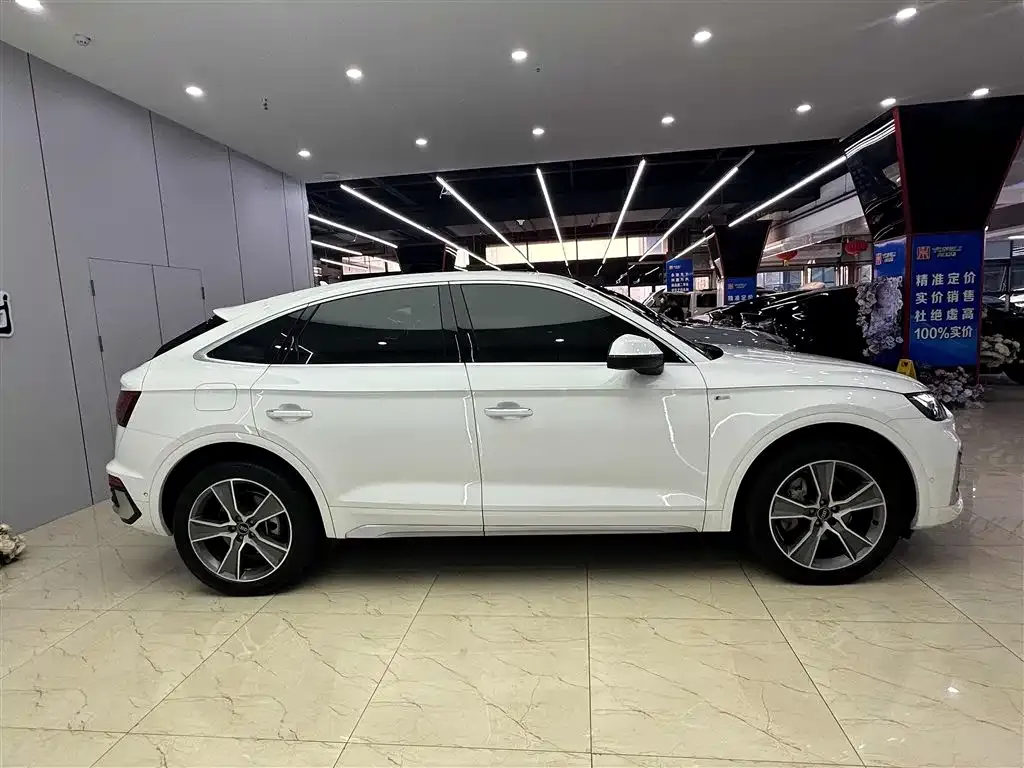 [object Object] Q5L Sportback 2022 из CN, фото 9