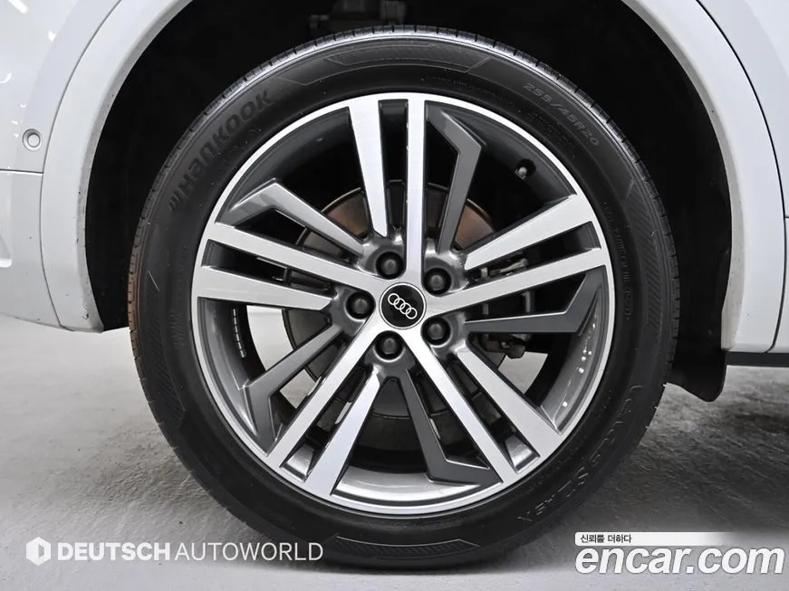 Audi Q5 2021 из KR, фото 6