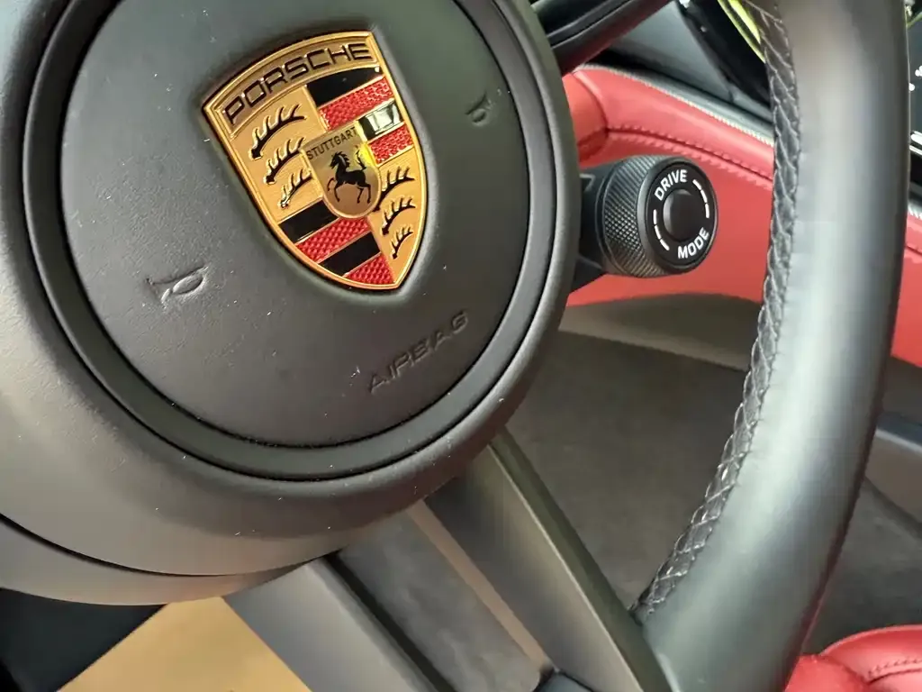 Porsche Panamera 2024 из CN, фото 3