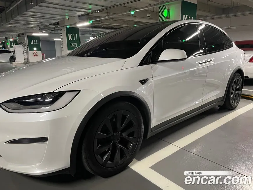 Tesla Model X 2023 из KR, фото 3