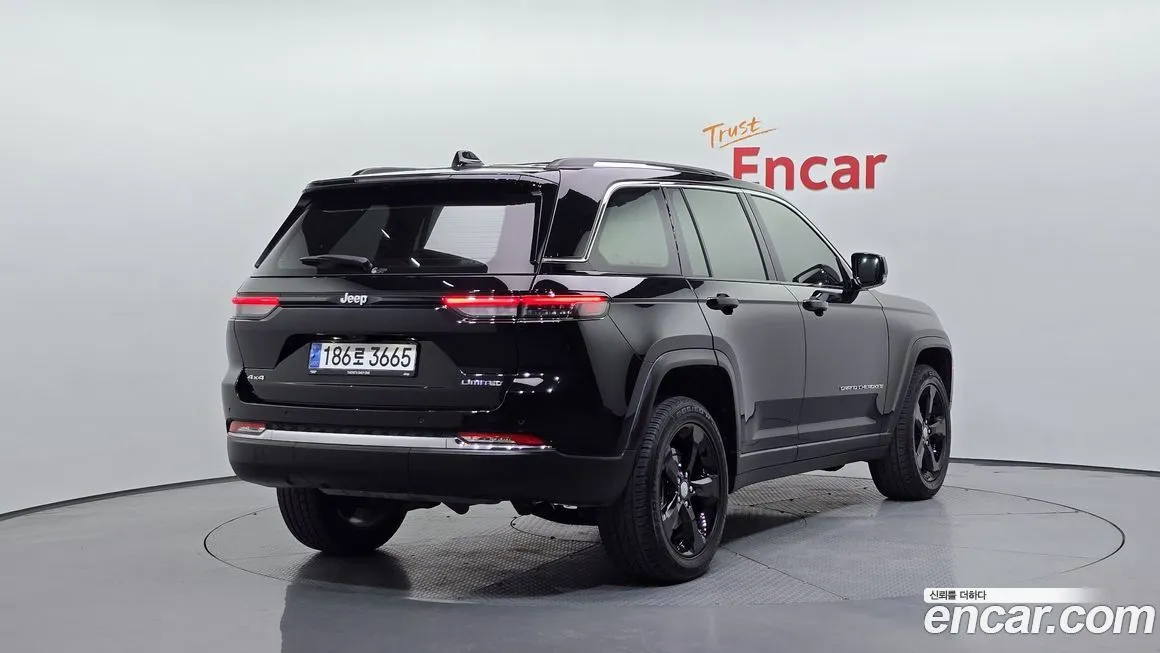 Jeep Cherokee 2023 из KR, фото 2