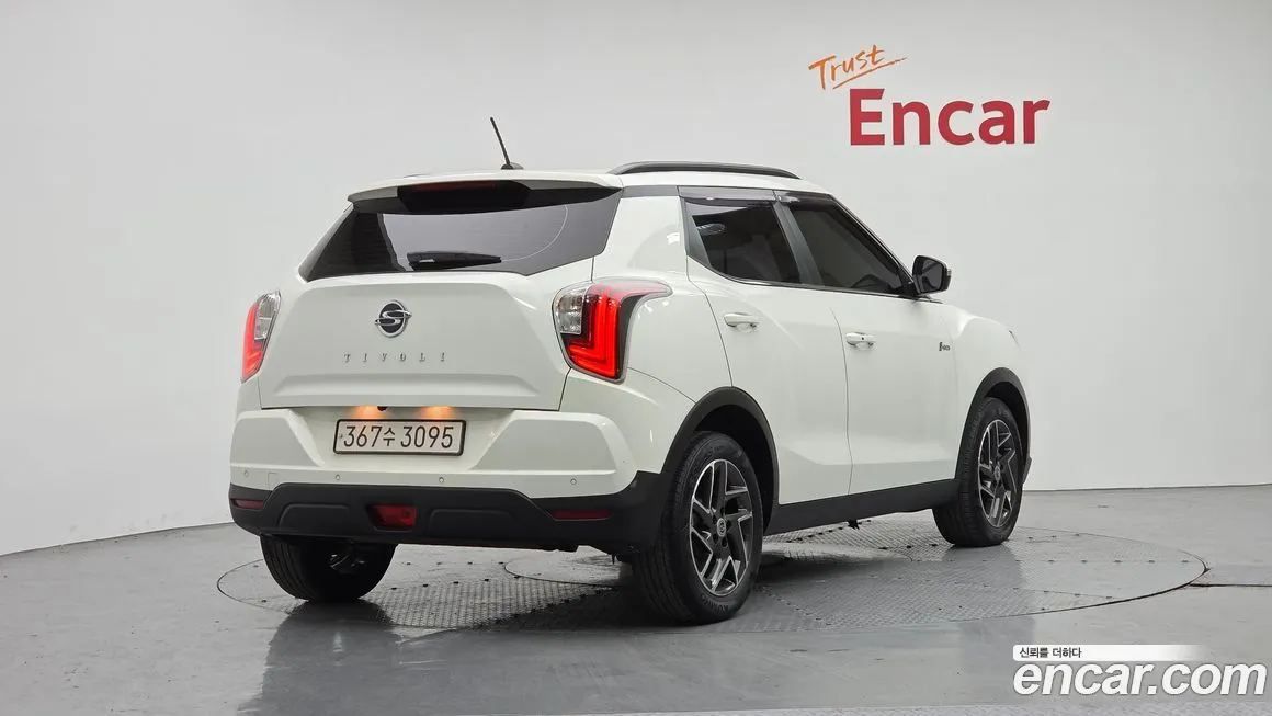 KG Mobility (Ssangyong) TIBOLI 2022 из KR, фото 4
