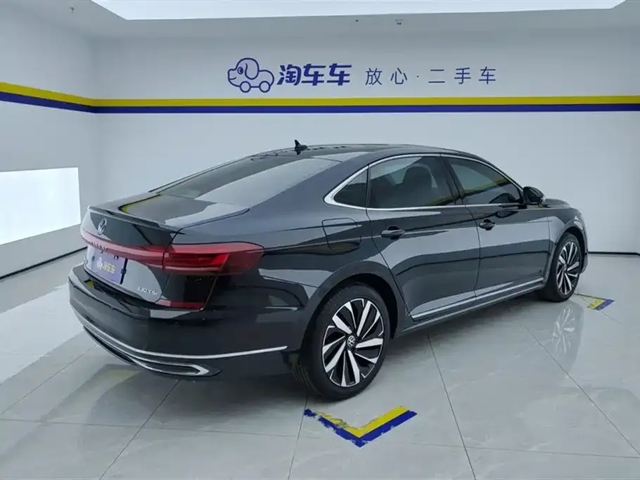 Volkswagen Passat 2022 из CN, фото 3